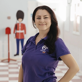 Хмызникова Яна Сергеевна